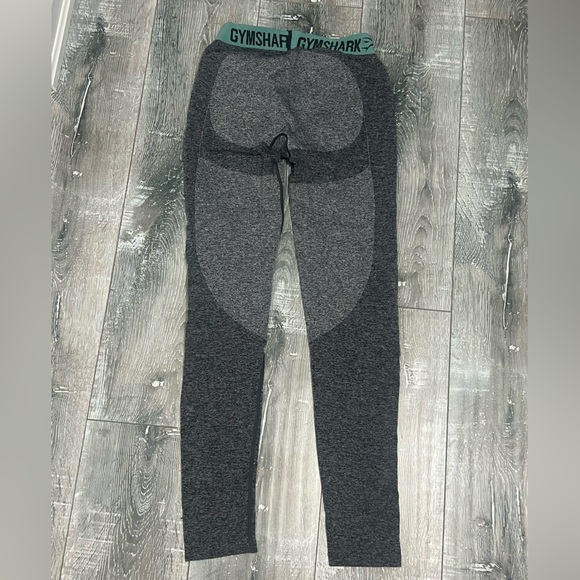 Gymshark Gray Leggings with Green Waistband - Picture 2 of 4